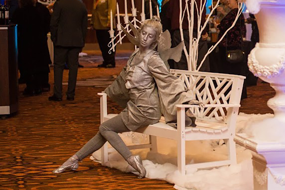 Cincinnati Living Statue
